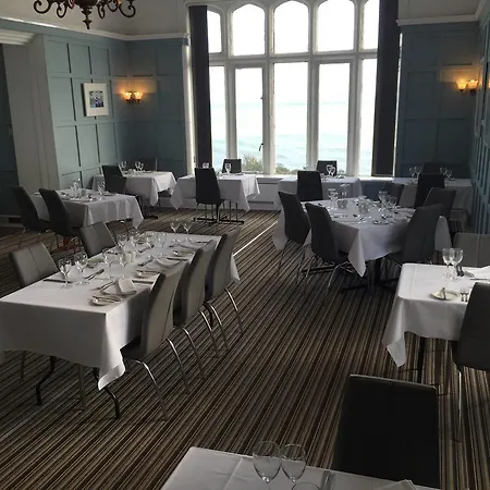 Whitsand Bay 3* Crafthole