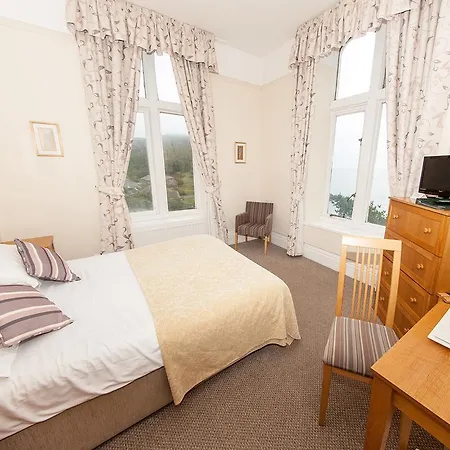 Hotel Whitsand Bay