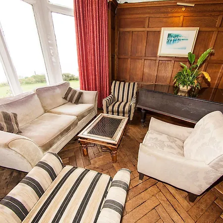 Whitsand Bay Hotel